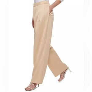 DKNY
Women's Mid Rise Crossover Pleat Wide-Leg Pants size 12p (b21)